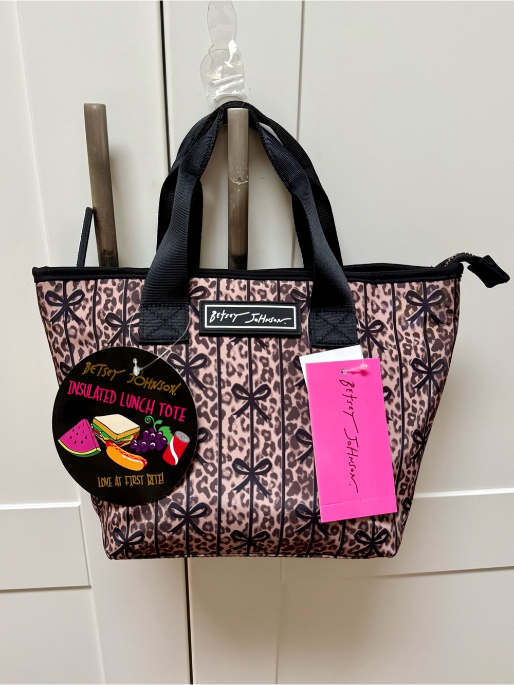 Betsey Johnson Lunch Tote Ribbons & Bows on Leopard Print, Top Handle w/Zipper